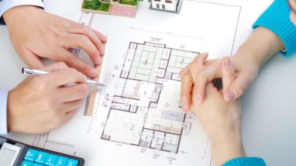 平屋にスキップフロアを取り入れる工夫｜間取り・費用・後悔しない工夫を徹底解説共働き夫婦の家事効率を高めるワンフロア動線